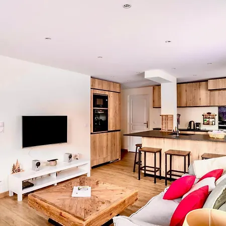 Wonderful Flat In - Beautiful View On Surrounding Mountains