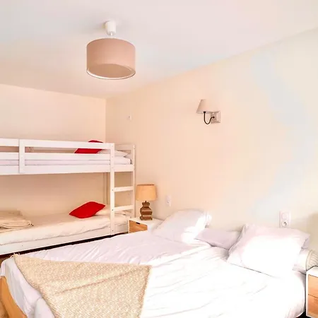 Wonderful Flat In - Beautiful View On Surrounding Mountains *